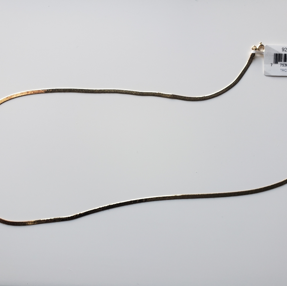 10k Italian gold herringbone necklace new - Picture 3 of 6